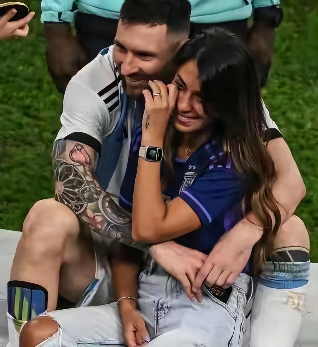 梅西暖心故事,巨星梅西背后的故事