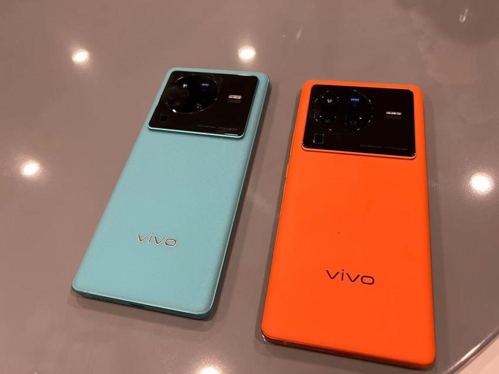 买苹果手机去实体店好还是网上好,手机网上买和线下买的区别