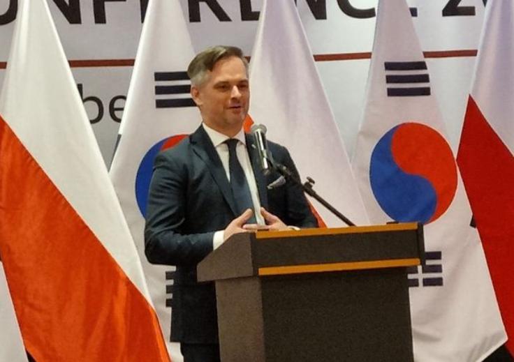 韩媒中国武器出口,韩国向波兰出口武器