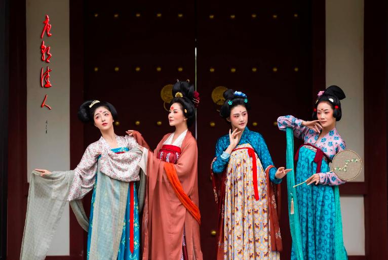 唐代服饰文化的特点及文化内涵,唐代服饰演变史