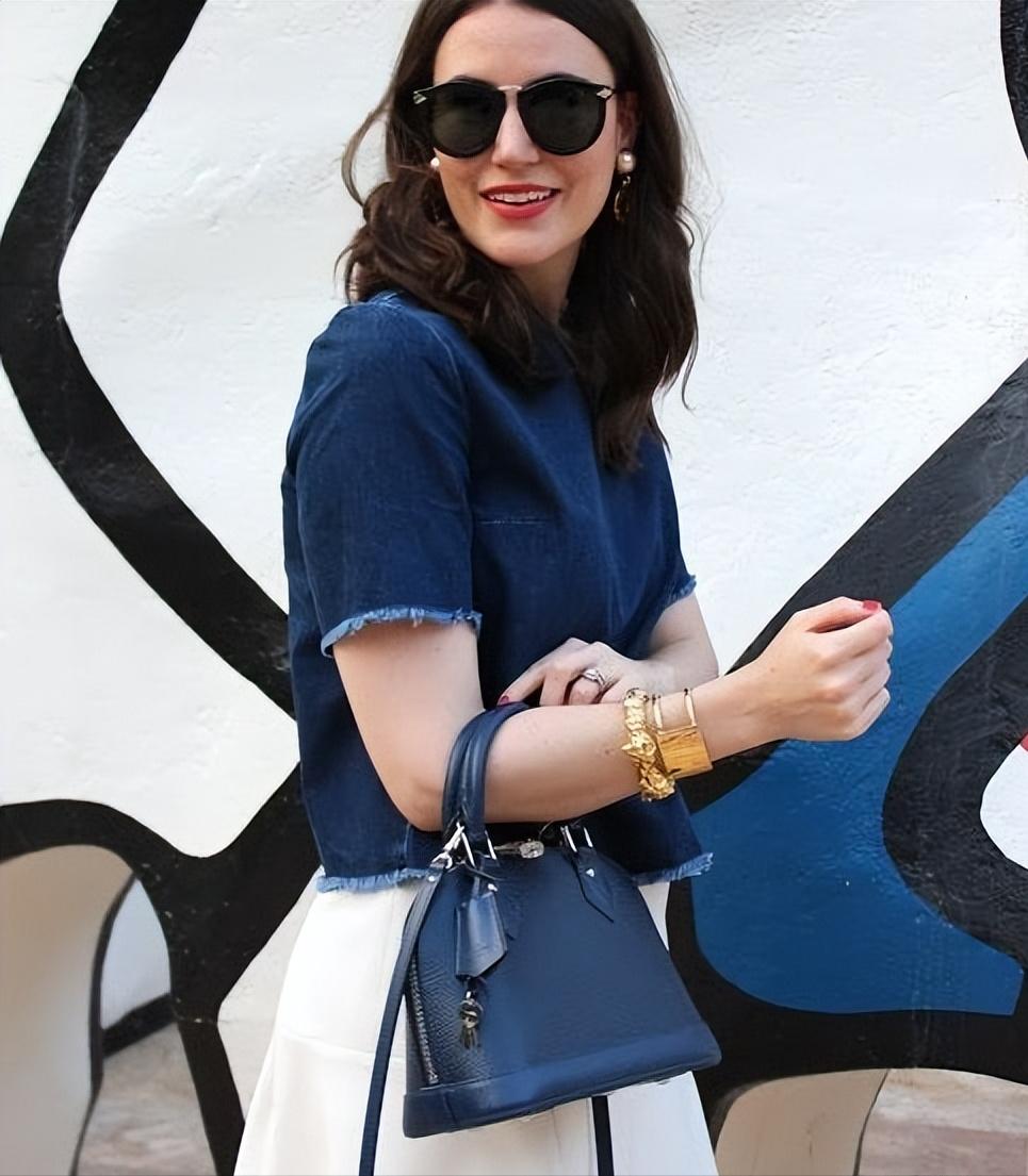 lvonthego包包中号值得入手,lv的victoire包包值得买吗