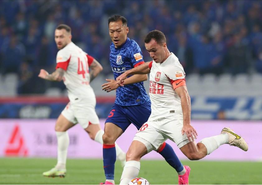 上海申花2:1胜长春亚泰,中超申花1-0亚泰前3轮取得全胜