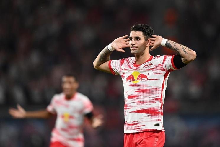 7000万欧！第一土豪看上新贝克汉姆，究竟是花瓶，还是货真价实？