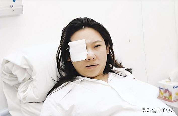 野心炸裂的赵薇，罪名远不止亲日辱华，如今原形毕露下场大快人心