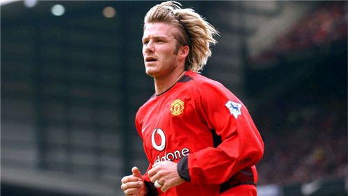 贝克汉姆圆月弯刀一战成名,贝克汉姆式的圆月弯刀