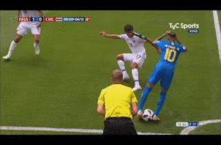 内马尔挨揍集锦,内马尔挨揍合集