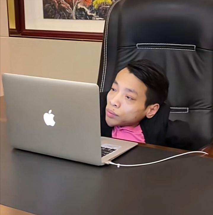 李创利16岁,广东小伙李创利