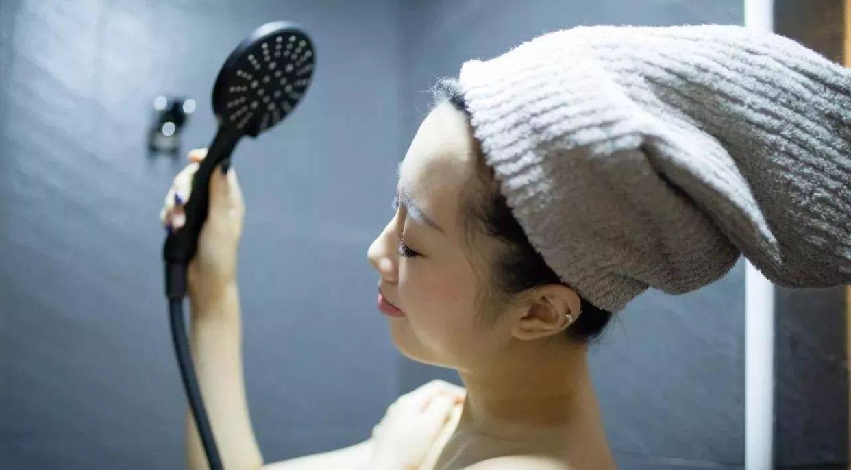 毫无底线!男医生发布女患者私密照,患者隐私到底该如何保护?