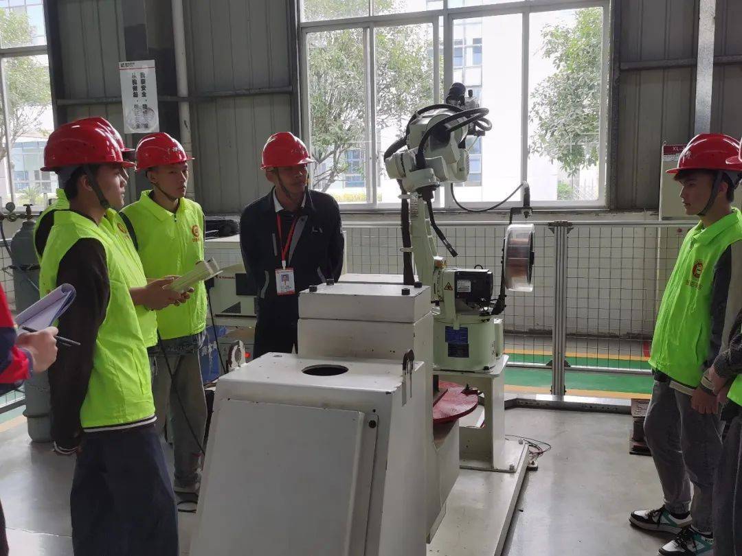 广西工业技师学院机电一体化,广西工业技师学院工业机器人