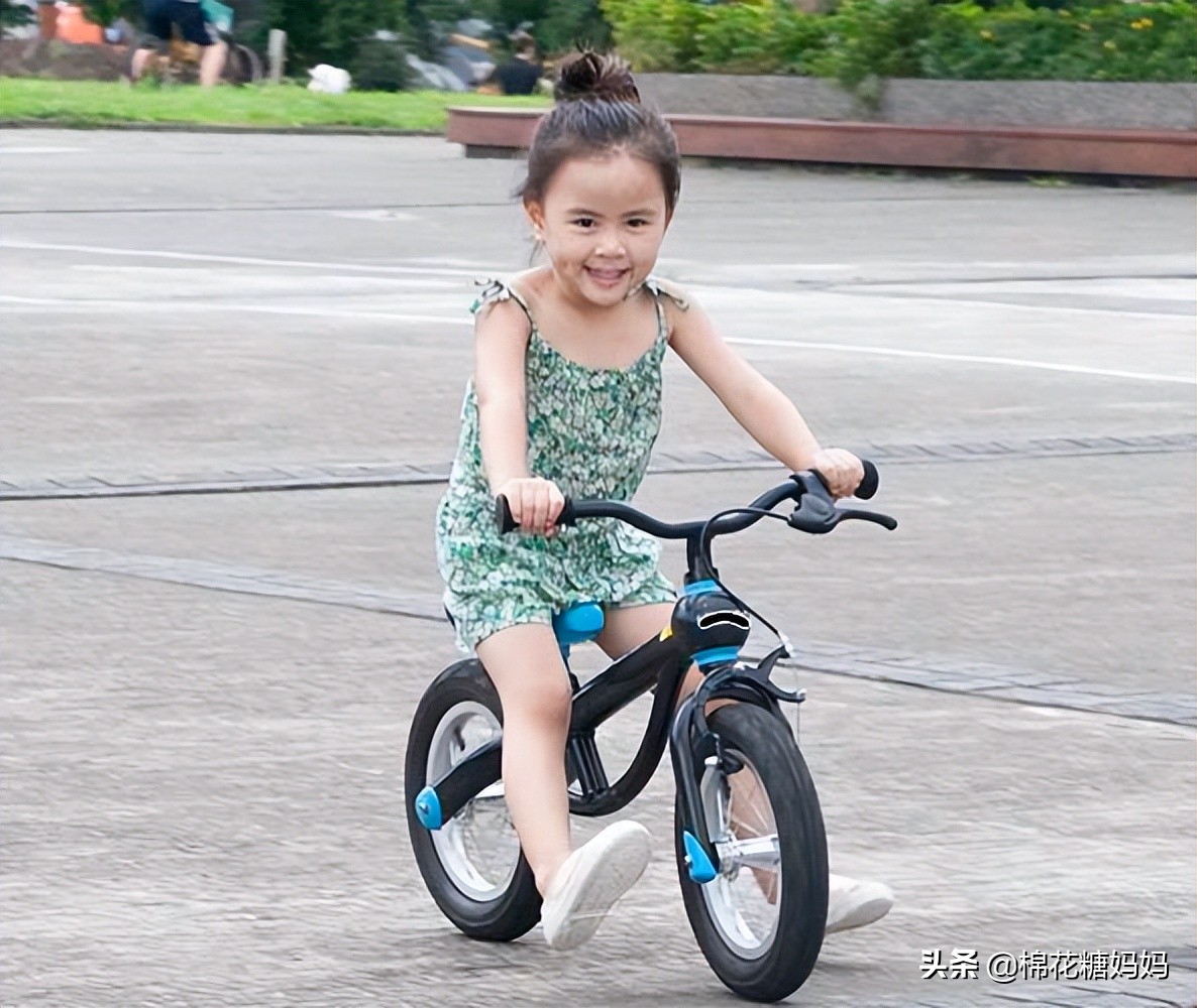 动辄上万的早教班真的有用吗,早教班到底要不要上关键在这里