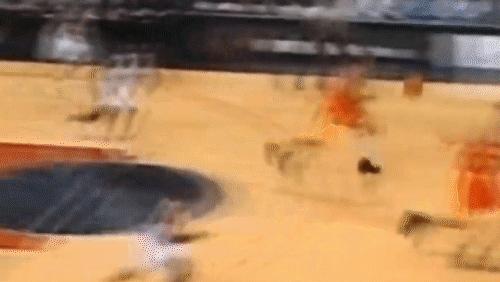 防守大闸最简单的方法,30秒教你防守小技巧