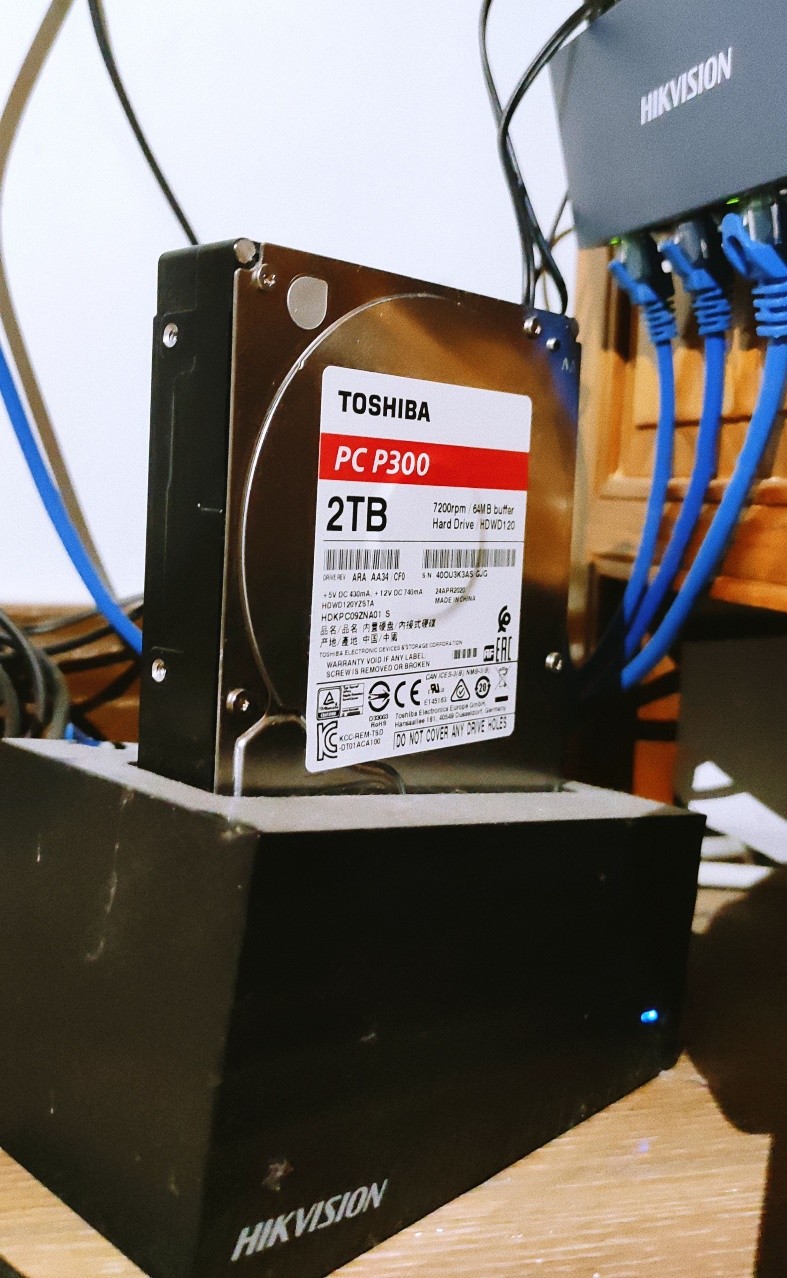 玩转NAS快速上手，我来告诉你有多简单！——威联通TS-416初体验