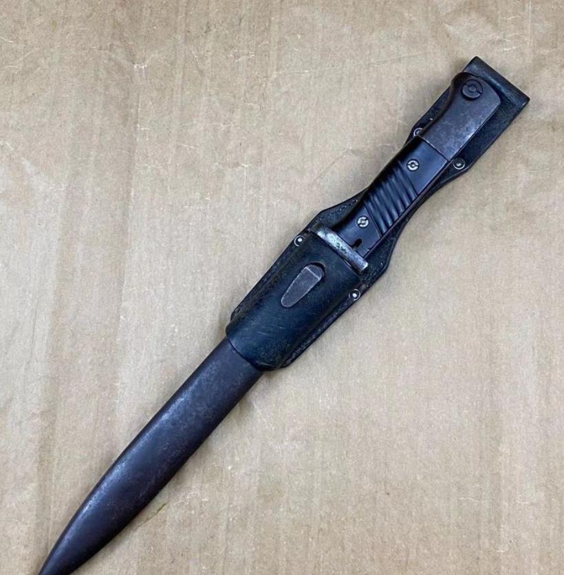 盘点二战十大著名军刀,二战时期的十大名枪