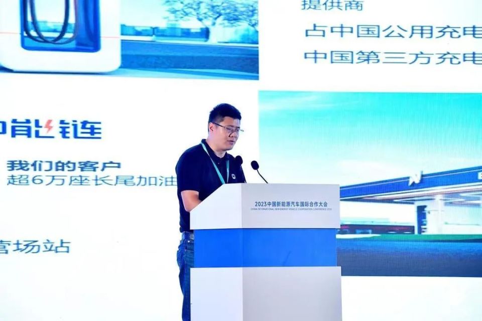 狂飙新能源,新能源汽车消费潜力持续释放