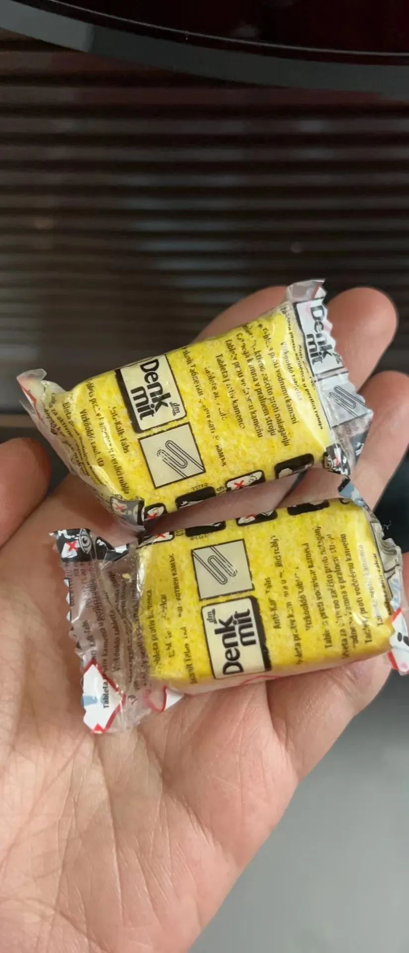 洗衣服需要知道的常识 (洗衣服都要注意什么)