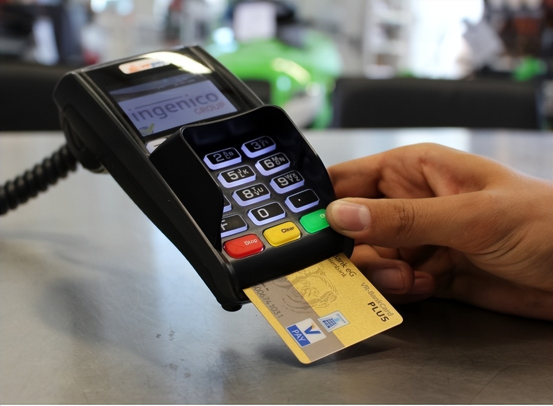 信用卡还款转账转错怎么追回,银行误转20000