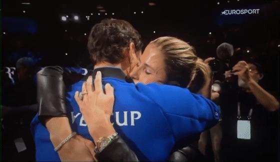 网坛比赛费德勒退役,一代网坛天王费德勒运动生涯落幕