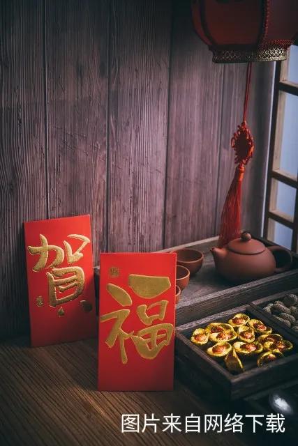 随礼随多少和新人说合适吗,随礼关系特别好随多少