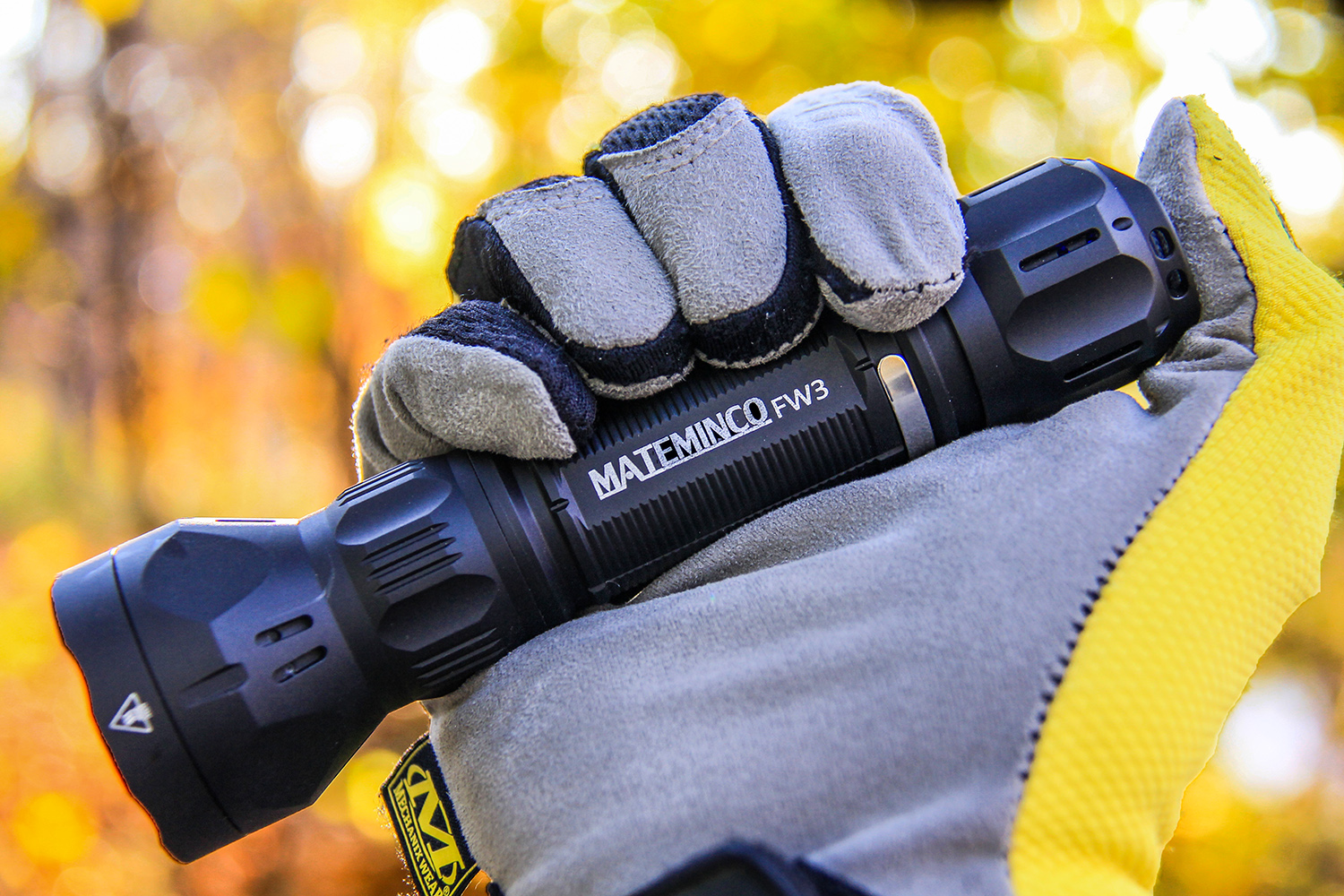 迈特明酷fw3白激光手电,迈特明酷虎头2号手电10000流明