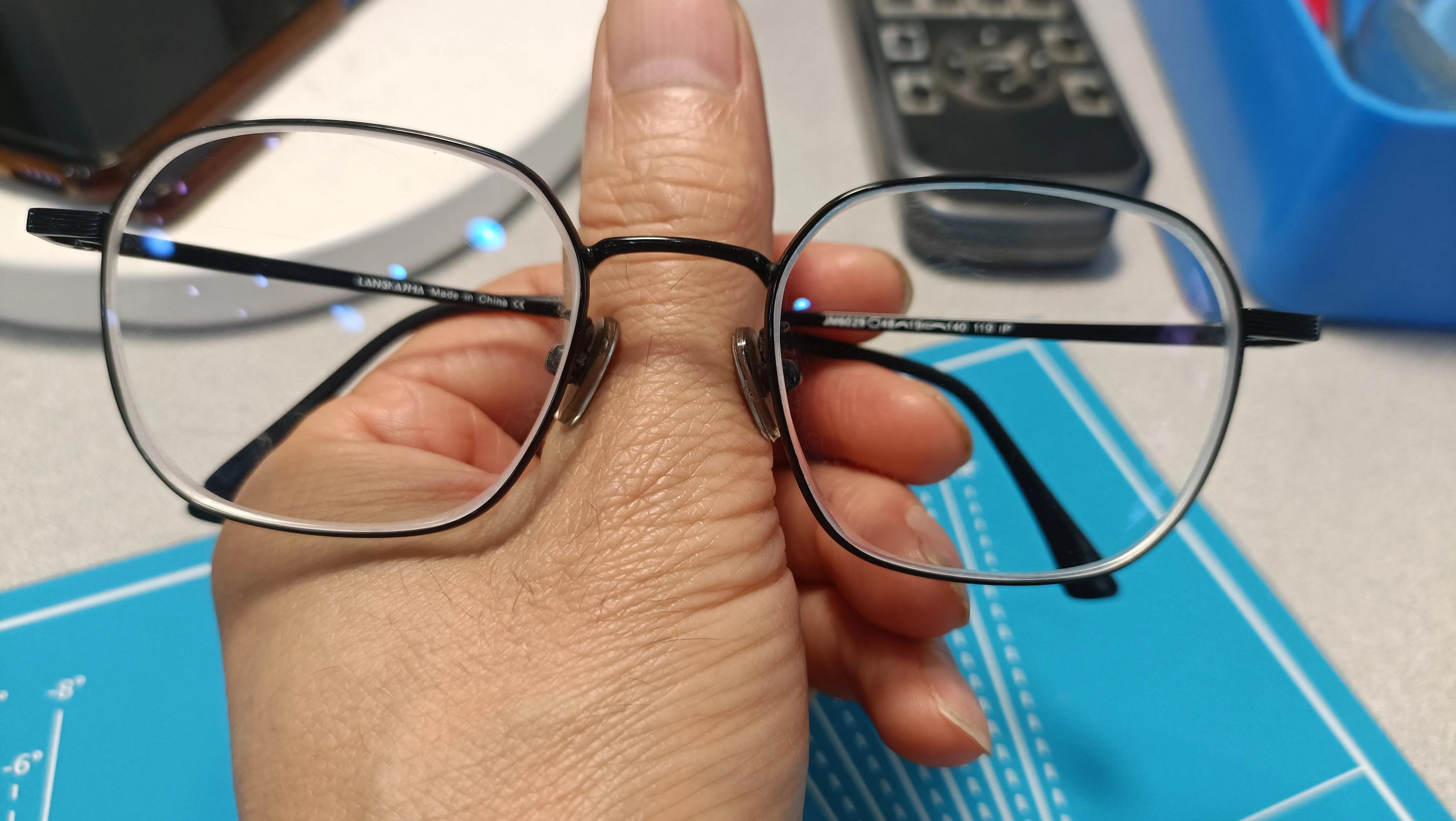 镜架整形标准流程,眼镜调校是什么意思