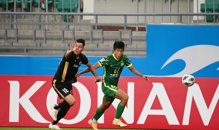 国足艾克森最新消息,艾克森从恒大转会到上港的公告