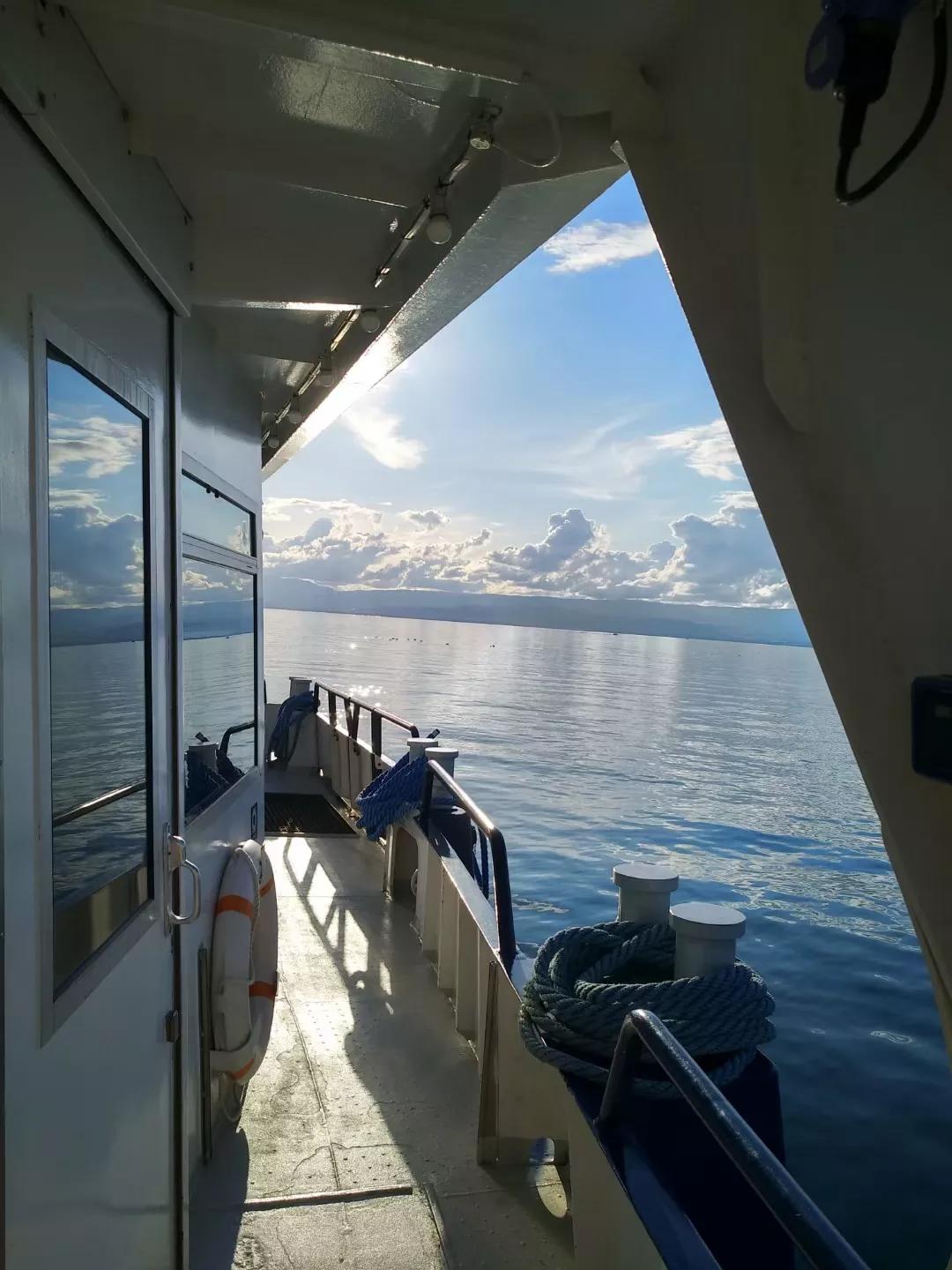 依云矿泉水多少钱,依云矿泉水产在哪里