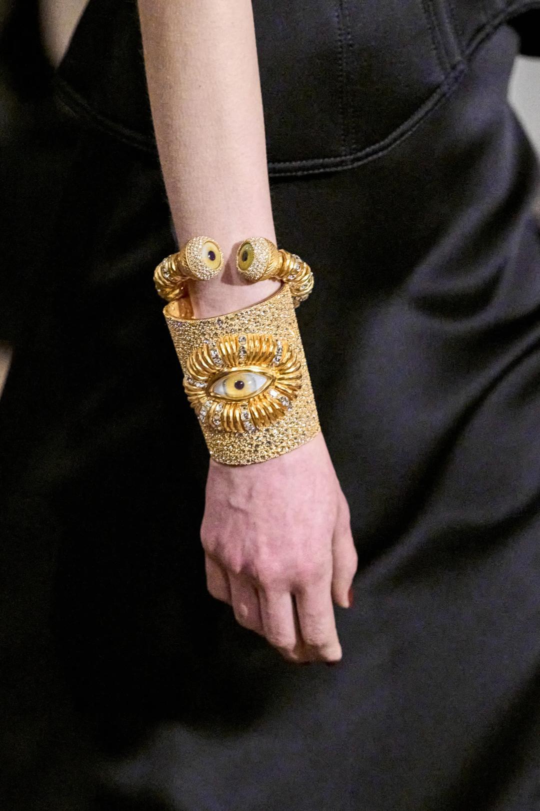 2023秋冬伦敦时装周收官,2022秋冬巴黎时装周什么时候开始