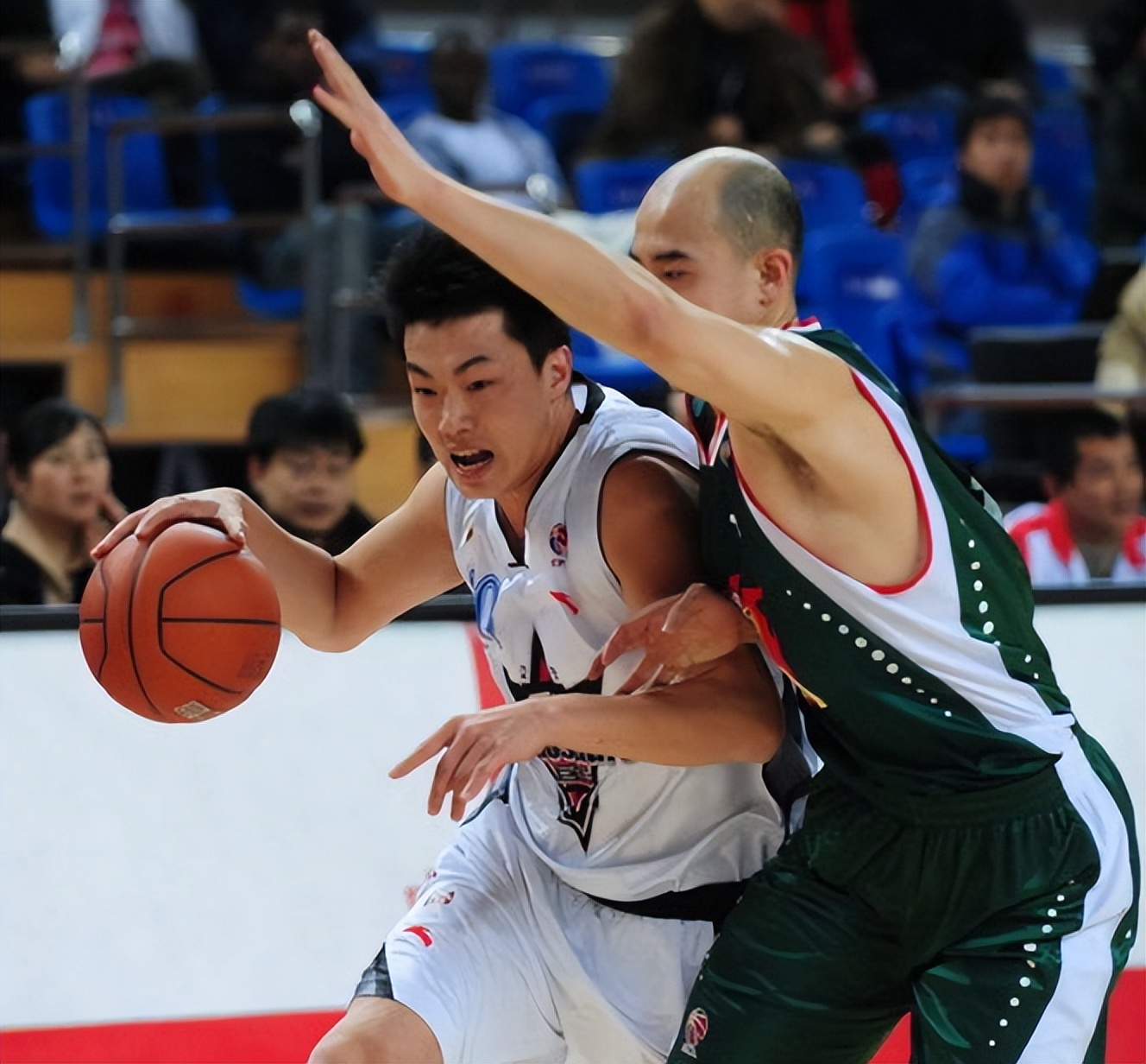 辽宁男篮刘相韬被罚,辽宁青训教练带队斗殴处罚公告