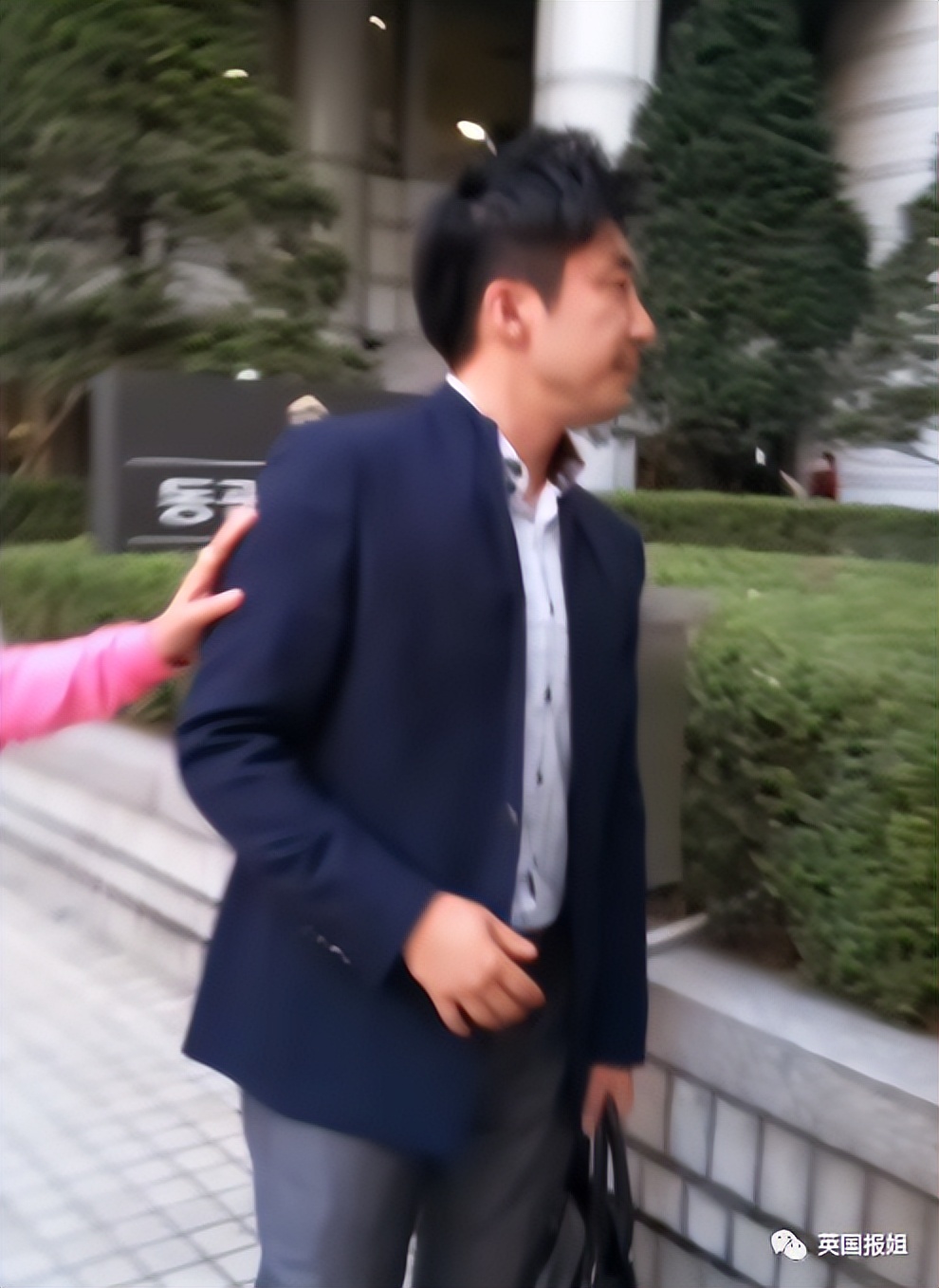 韩国新人女演员遭剧组12人集体性侵，崩溃自杀…罪犯至今还在拍戏