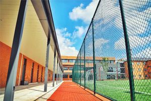 上海莱克斯顿国际高中,莱克顿上海学校怎么样