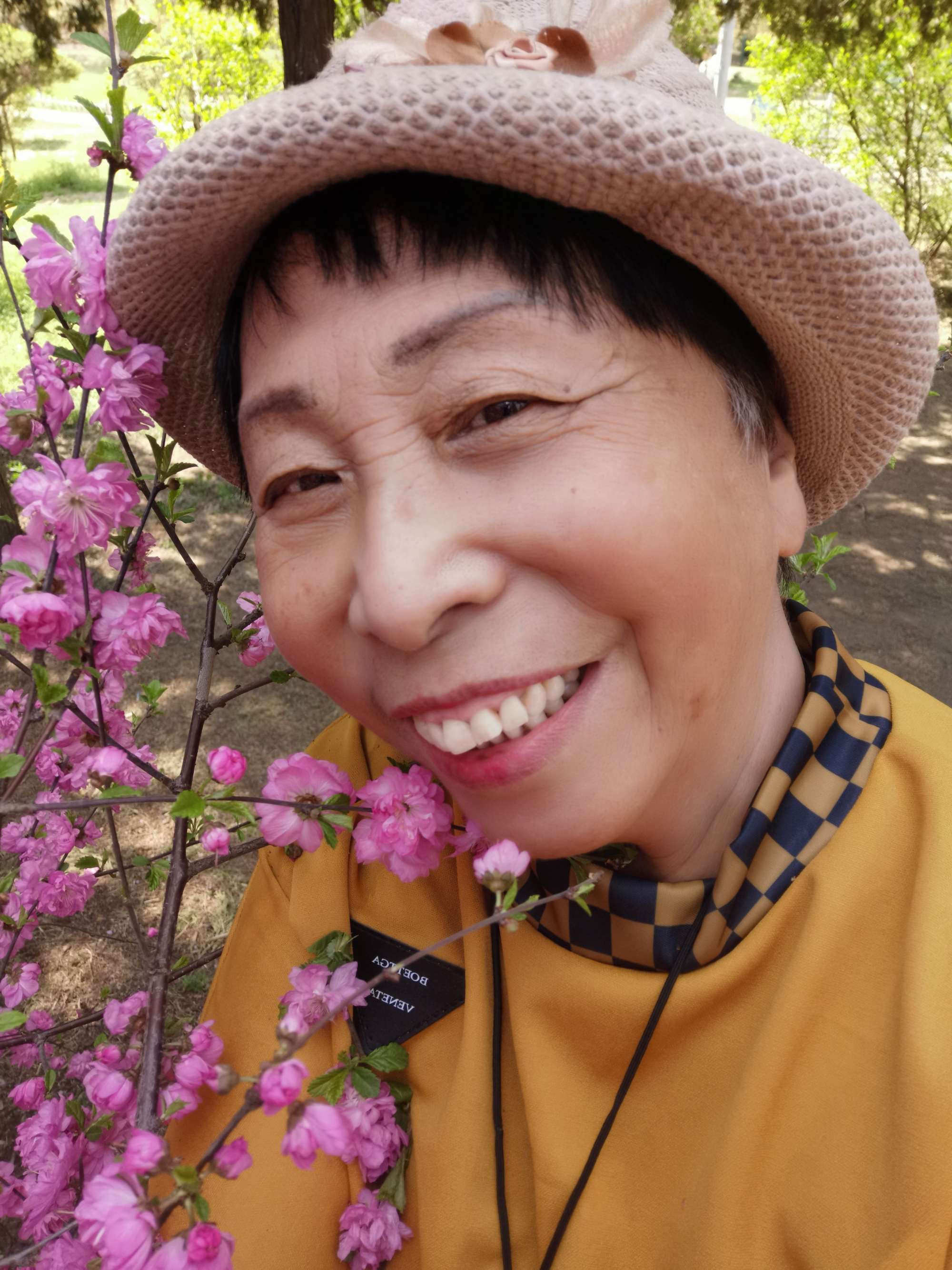 照片里的故事留住美好的回忆,每一张照片都值得留存记忆深处