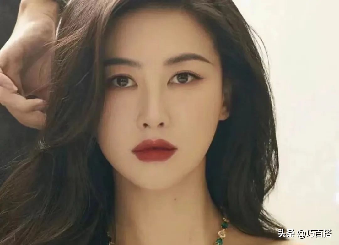 朱珠身材穿衣品味网友无法理解,朱珠最新穿衣搭配