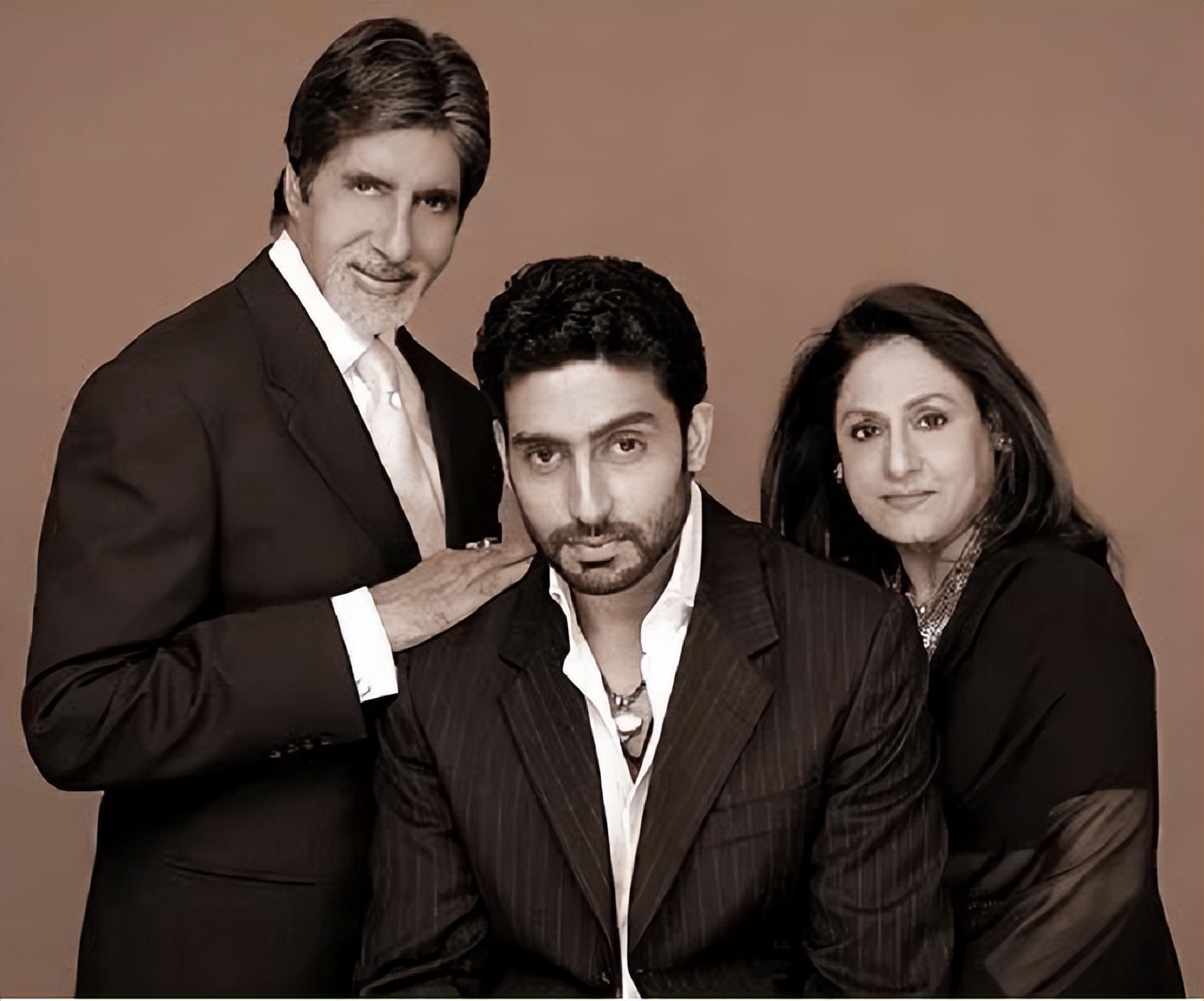 印度国宝级第一美人,印度第一美人身材