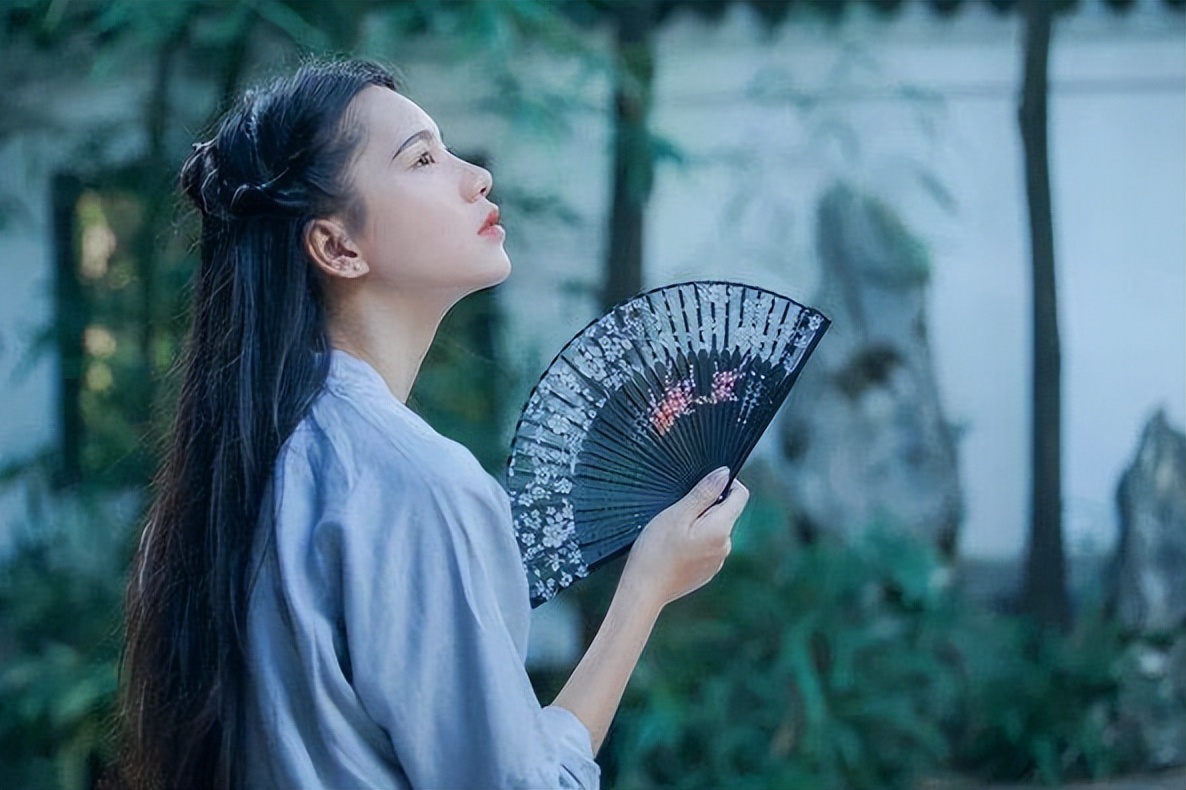 寂寞的诗句唯美短句,形容孤独寂寞的诗词句子