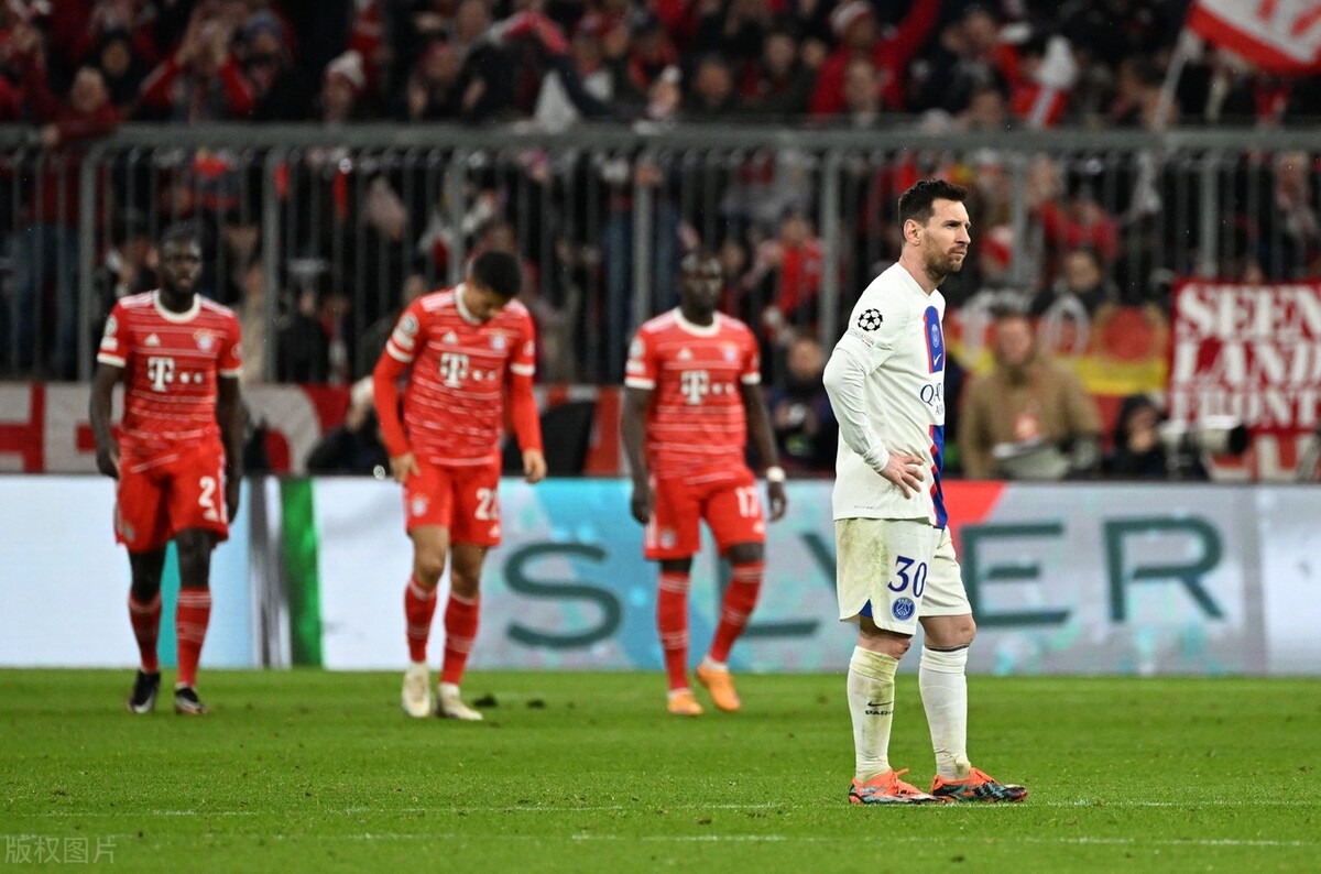 拜仁2比0巴黎梅西表现,欧冠巴黎对阵拜仁梅西突破被放倒