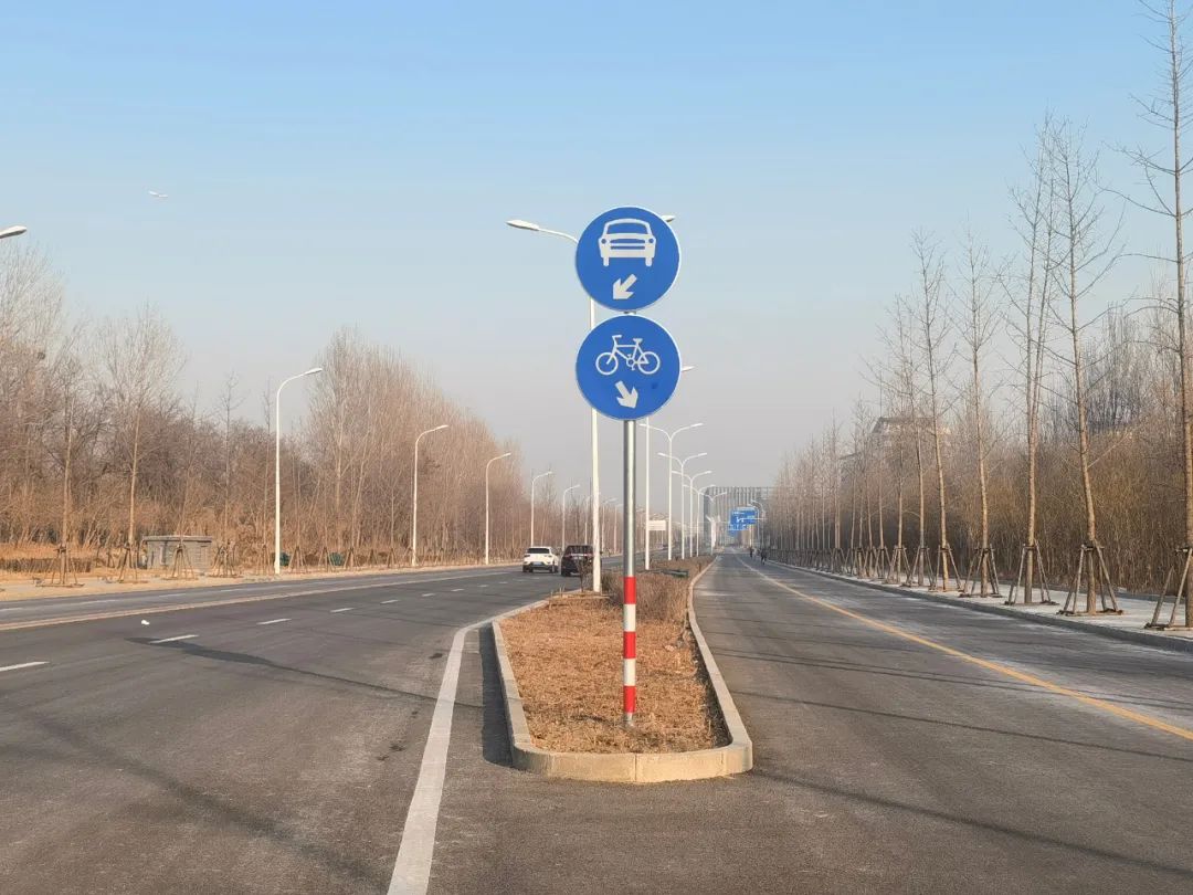 中央别墅区交通,中央活力区主干道通车