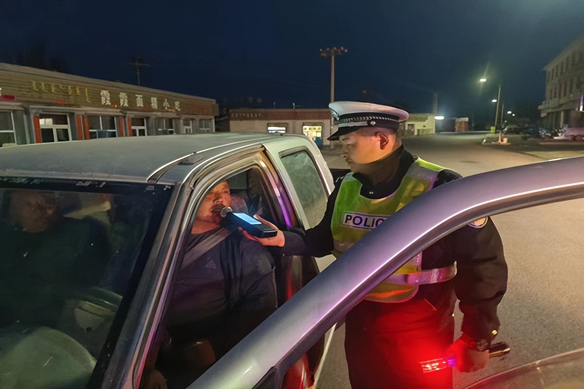 联合执法整治行动,联合执法出重拳打非治违见成效