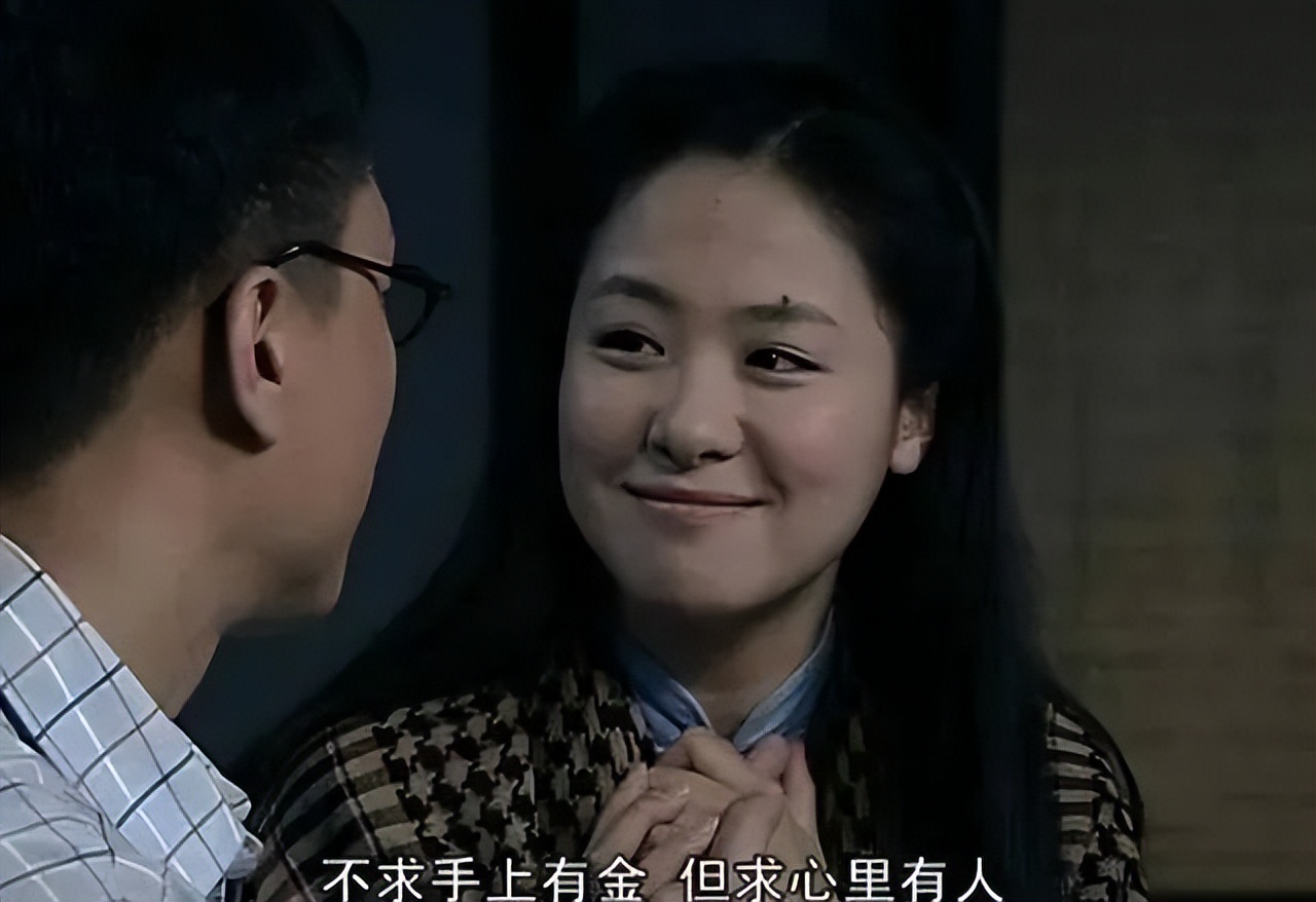 千娇百媚风情万种明星,有美人痣的6位女星