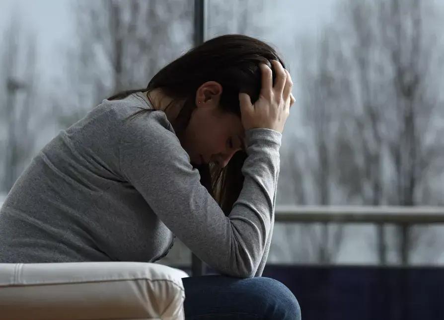 双相情感障碍休学后复学又复发,双相情感障碍休学后能复学吗