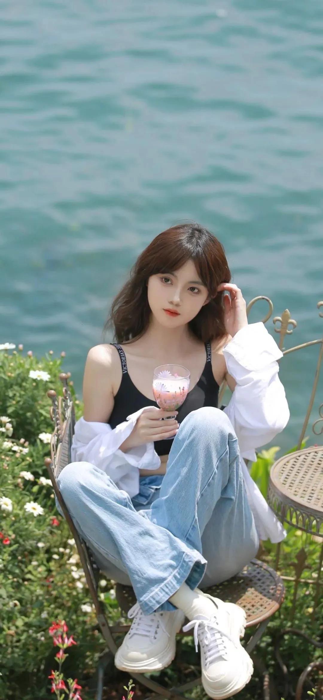 高清美女壁纸写真系列,全屏美女壁纸高颜值写真