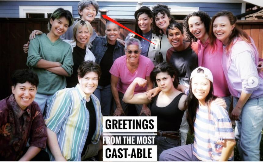 李立群32岁女儿,长得白白净净,与黑人大哥恋爱,同框合照没法看