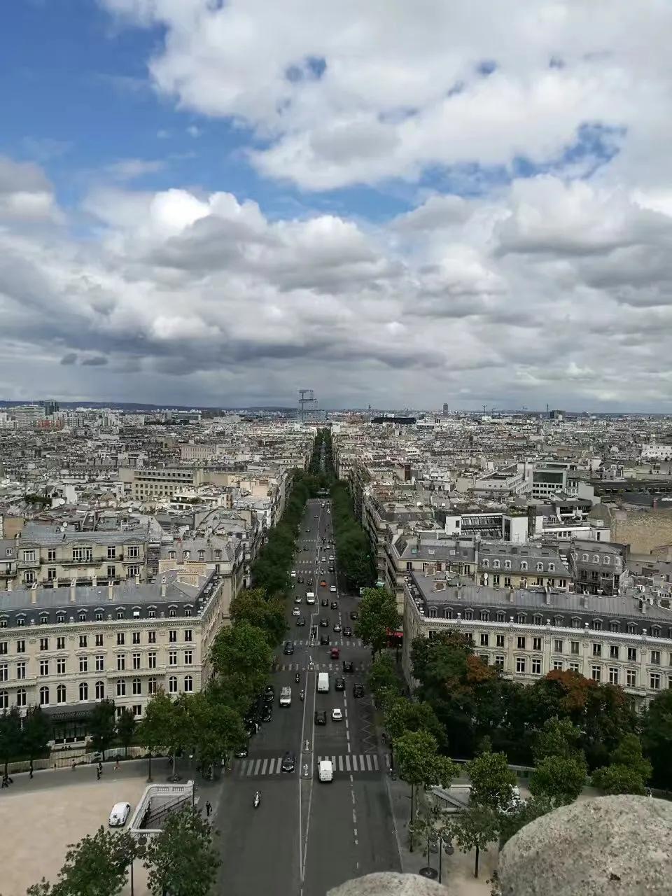 巴黎自由行详细攻略,旅行去巴黎如何坐地铁