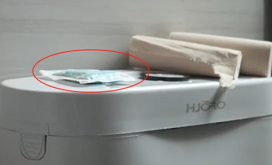 食品干燥剂别扔了，它的这些妙用，能解决家庭中的很多烦恼，真棒