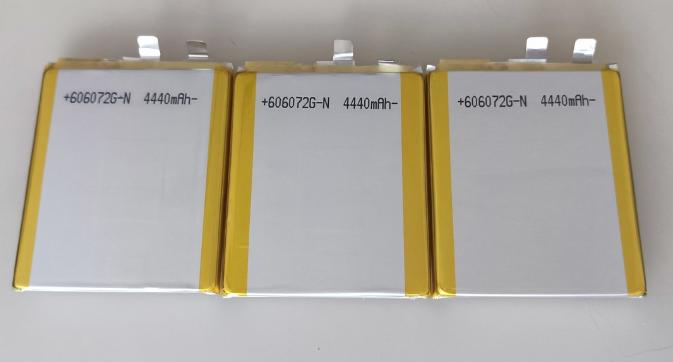 笔记本电池鼓包需要拆卸吗,笔记本电池鼓包怎么更换