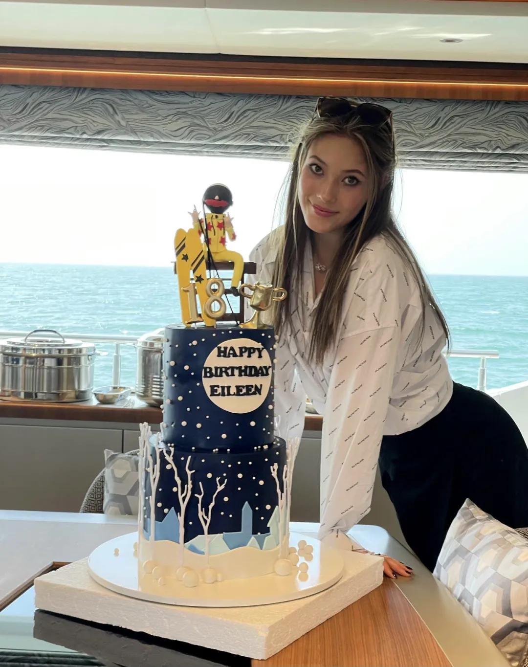 易烊千玺和谷爱凌的妈妈,谷爱凌妈妈怎样培养女儿天赋