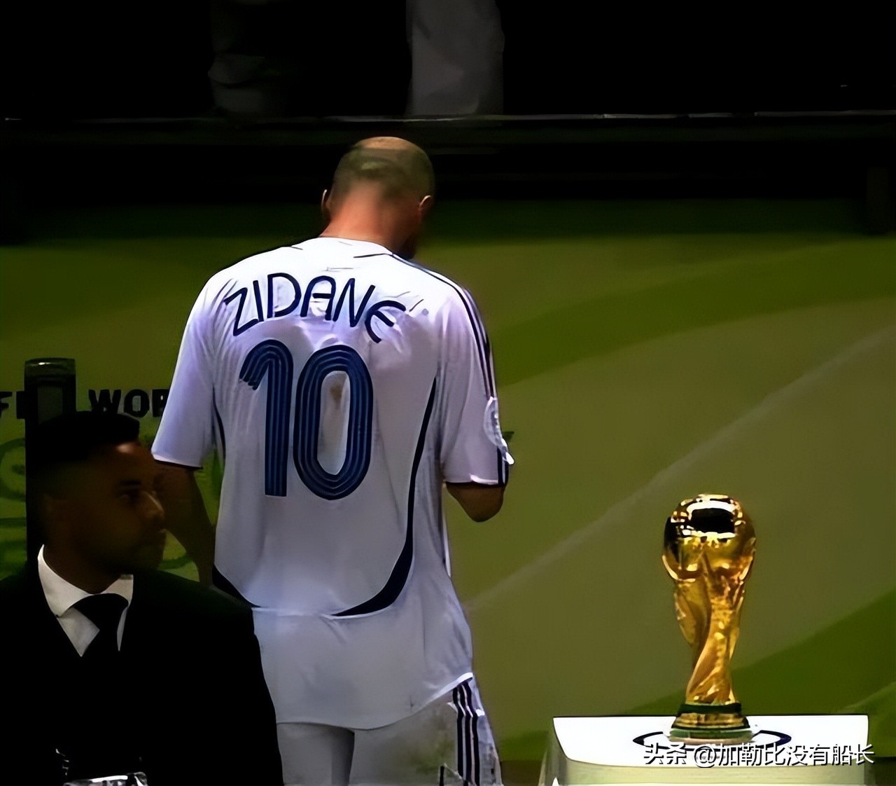 巨星齐达内的评价,巨星们如何评价大罗