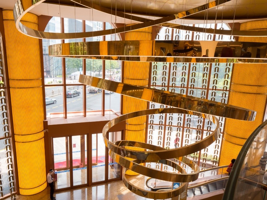 支持0.23米近摄!5千元的大三元松下H-E08018评测