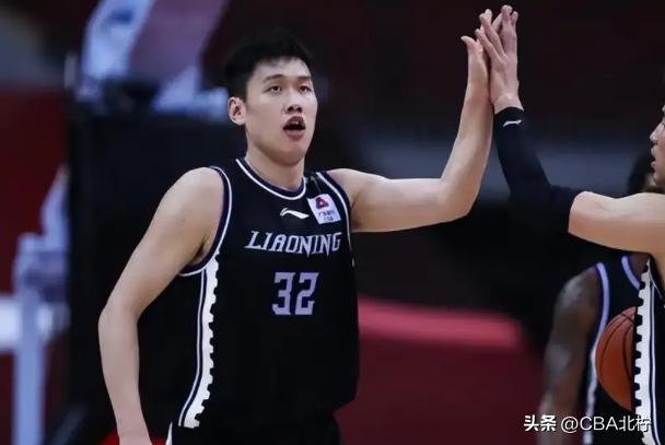 cba球员孙铭徽薪资,cba广东2号徐杰身高