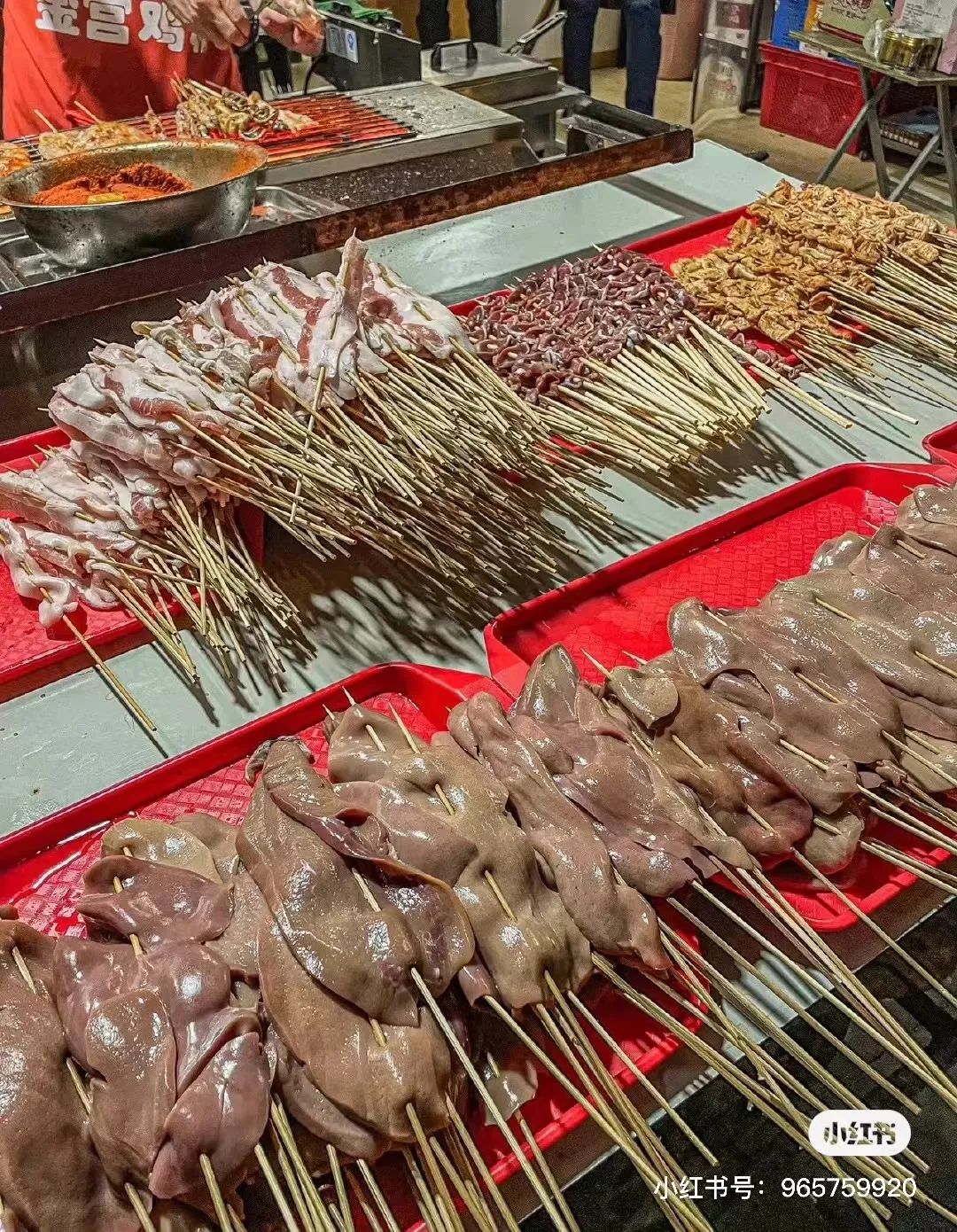 成都推三轮车上菜的苍蝇馆子,吃遍成都100家苍蝇馆子