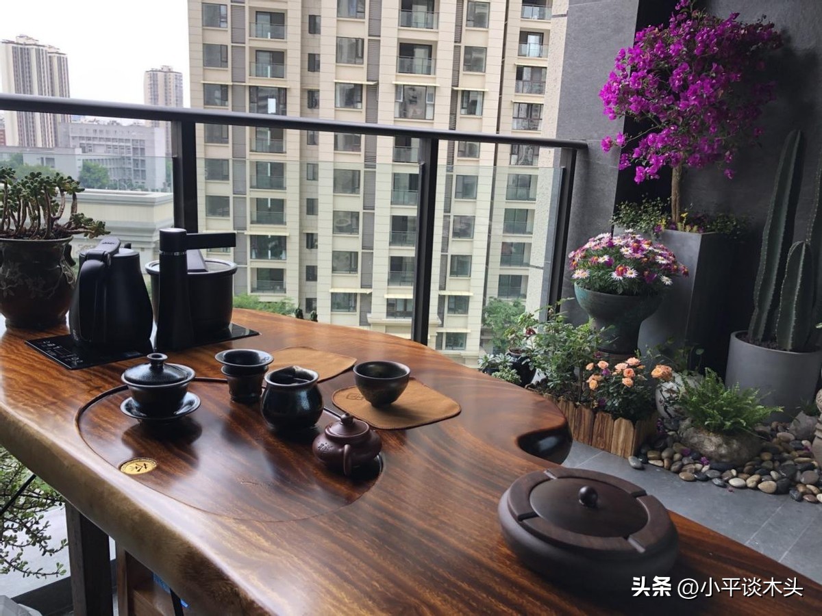 实木大板桌到底该选什么材质的呢,实木大板桌哪一种材质的比较实用